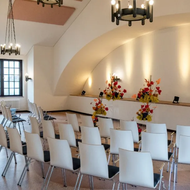 Hochzeits-Bestuhlung im Festsaal